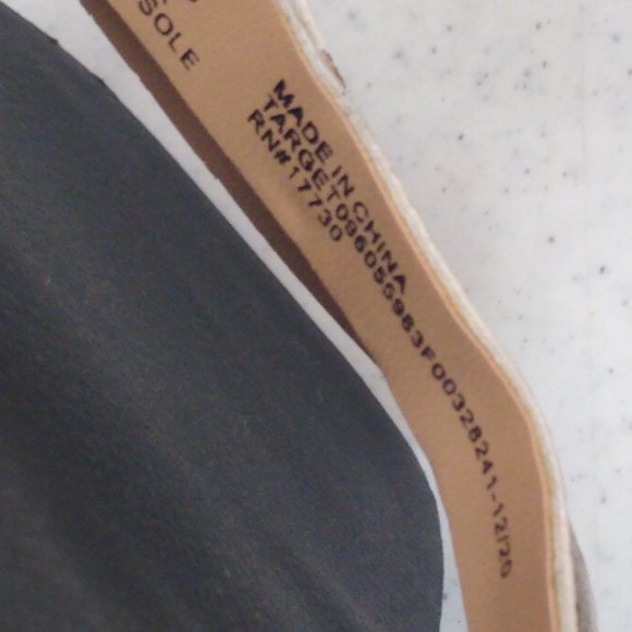 A New Day Sandals Snakeskin Size 11 Women Embossed Strappy Slide On Sandal NWT - Picture 8 of 8